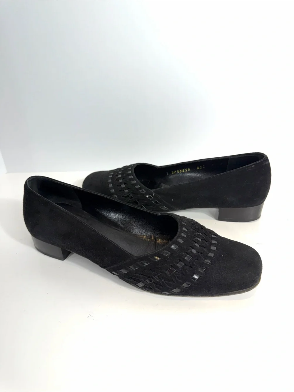 Salvatore Ferragamo Vintage Black Suede Woven Detail Block Heel Pumps 6.5 C
